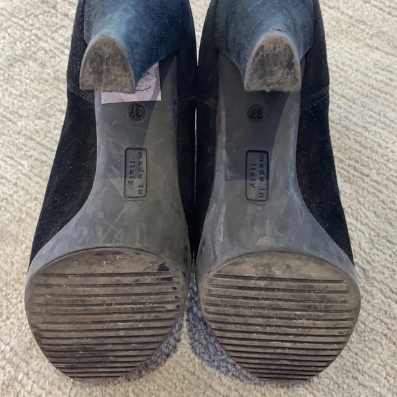 Browns couture suede heeled booties - Picture 3 of 5